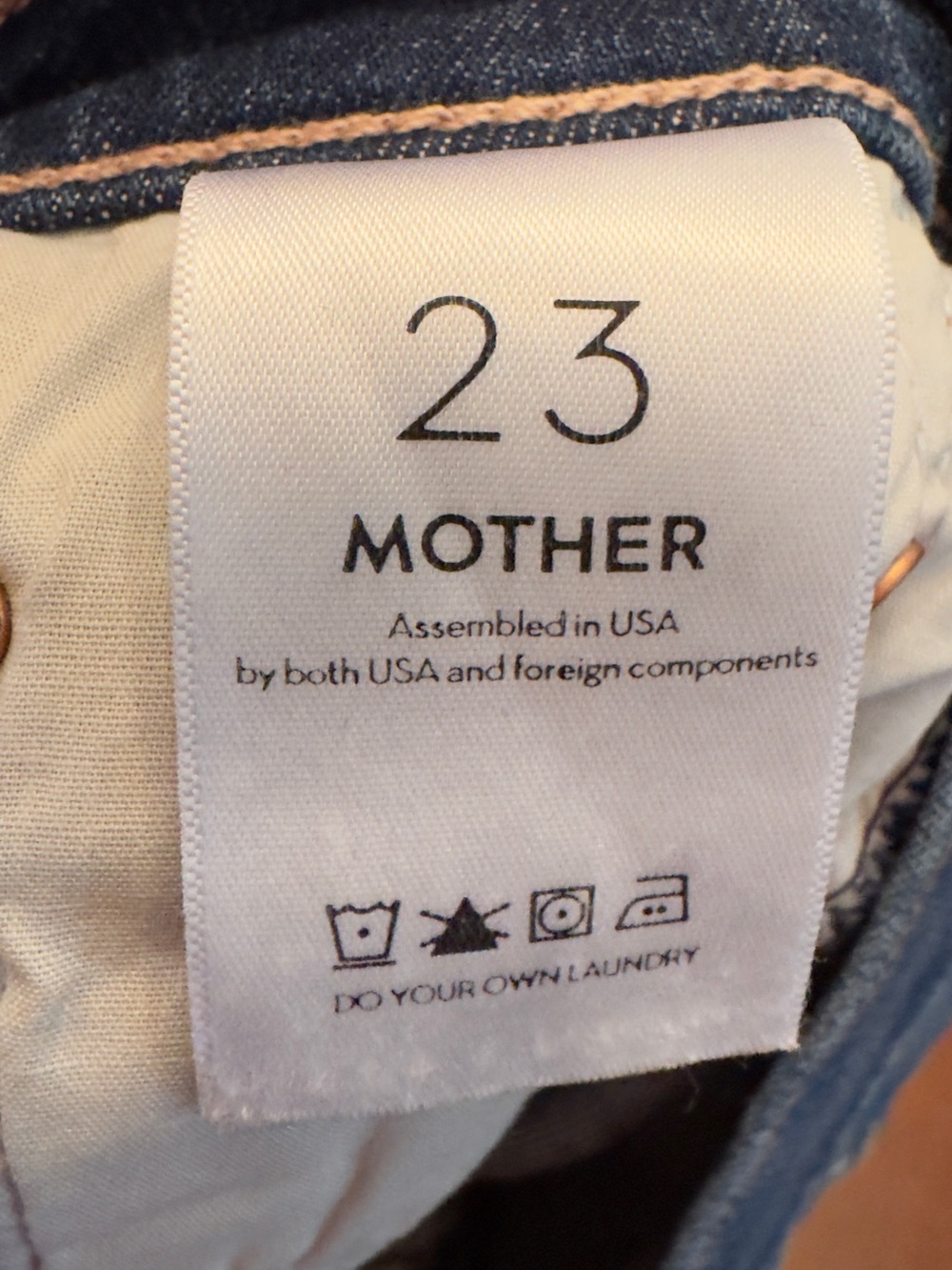 MOTHER Blue Denim Jeans with Copper Button - Picture 8 of 8
